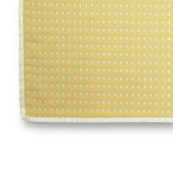 Robert Allen Contract Bed Scarf Runner Full Size Yellow White Square 48" X 77" - Picture 3 of 6